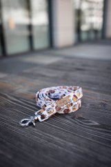 Barvy se mohou lišit v závislosti na nastavení monitoru