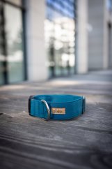 Barvy se mohou lišit v závislosti na nastavení monitoru