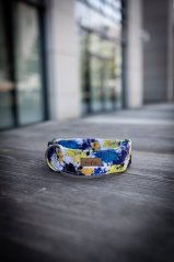 Barvy se mohou lišit v závislosti na nastavení monitoru