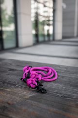 Barvy se mohou lišit v závislosti na nastavení monitoru