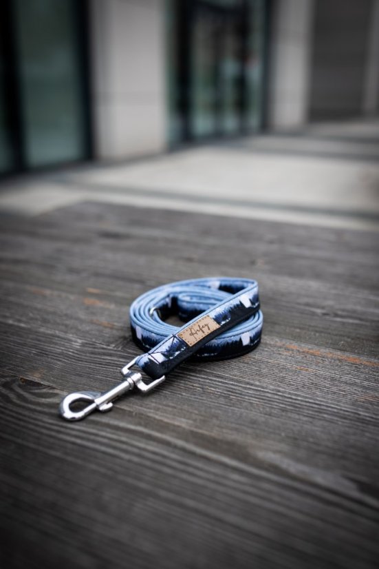 Barvy se mohou lišit v závislosti na nastavení monitoru