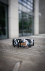 Barvy se mohou lišit v závislosti na nastavení monitoru
