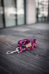 Barvy se mohou lišit v závislosti na nastavení monitoru