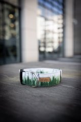 Barvy se mohou lišit v závislosti na nastavení monitoru